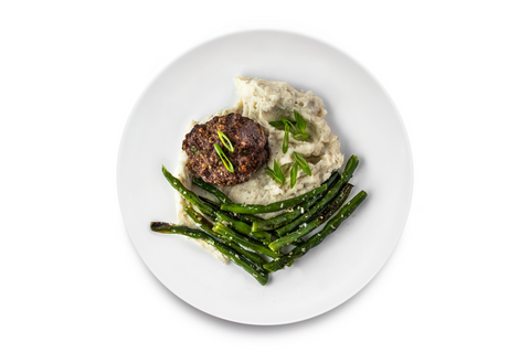 Meatloaf with Mashed Potatoes and Green Beans